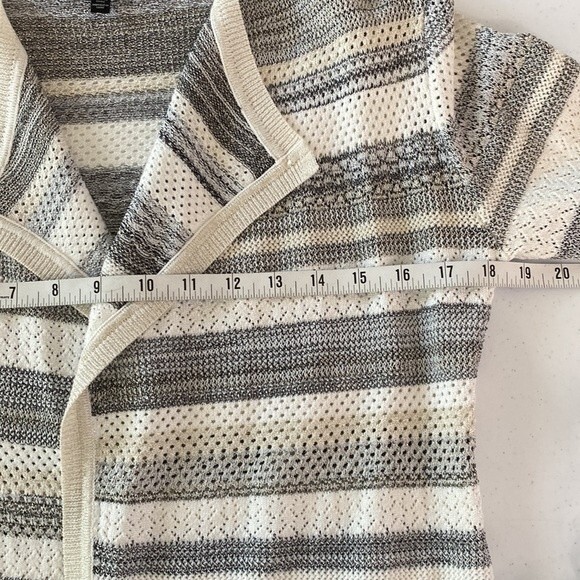 White House Black Market Striped Mix Stitch Sweater Jacket Cardigan Fringe Hem - Picture 12 of 16